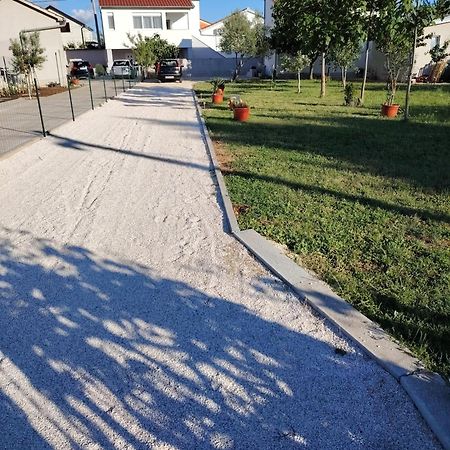 Apartman Enia Murvica  Exteriör bild
