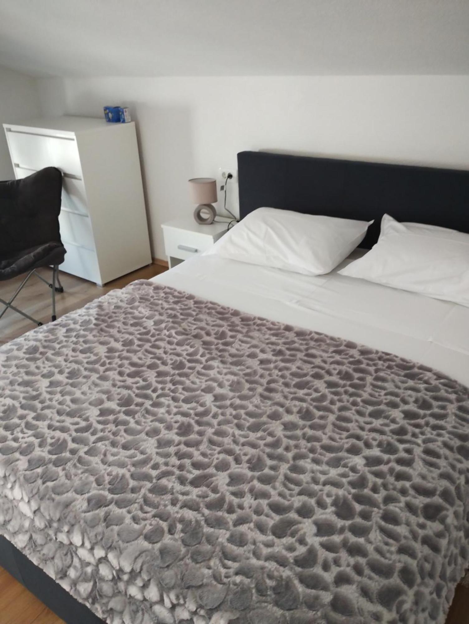 Apartman Enia Murvica  Exteriör bild